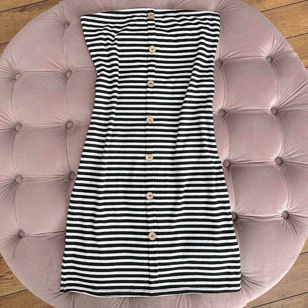 U2B Strapless Dress - Brand new